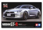 Tamiya 92212 Nissan GT-R (R35) with Clear Hood