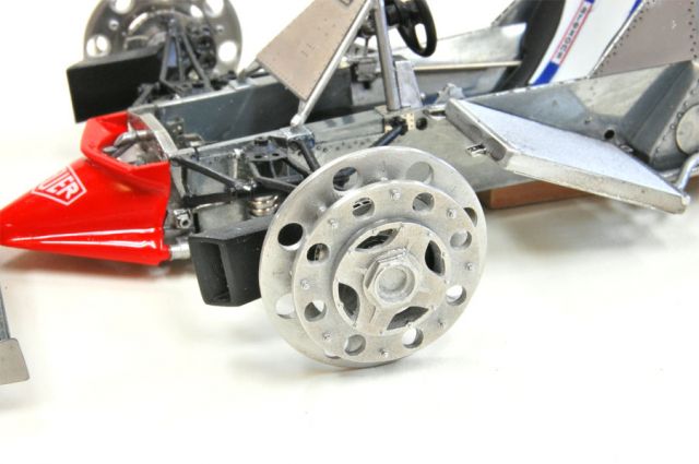 Model Factory Hiro MFHP979 Dummy Wheel ver.A for 70' Ferrari F1