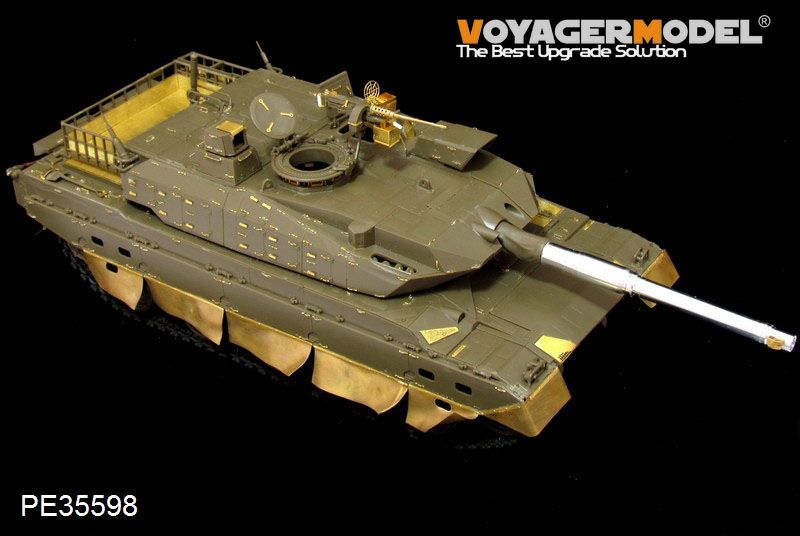 Voyager Model PE35598 Modern JGSDF Type10 MBT (Gun barrel, Machine Gun Include)