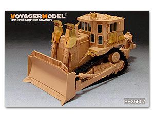 Voyager Model PE35607 Modern US Army D9R Armored BullDozer
