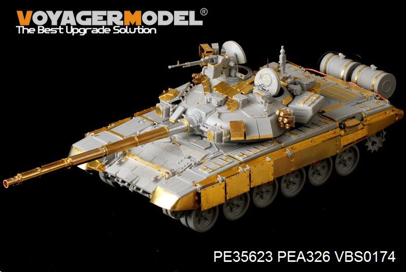 Voyager Model PE35623 Russian T-90 MBT basic (smoke discharger included)