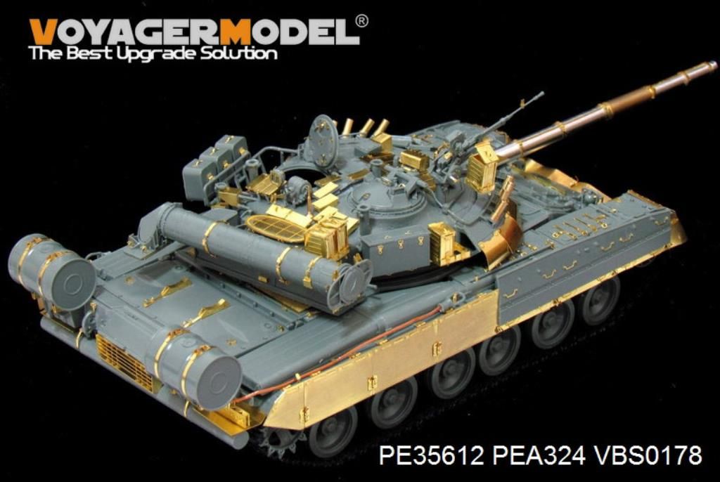 Voyager Model PE35612 Russian T-80U