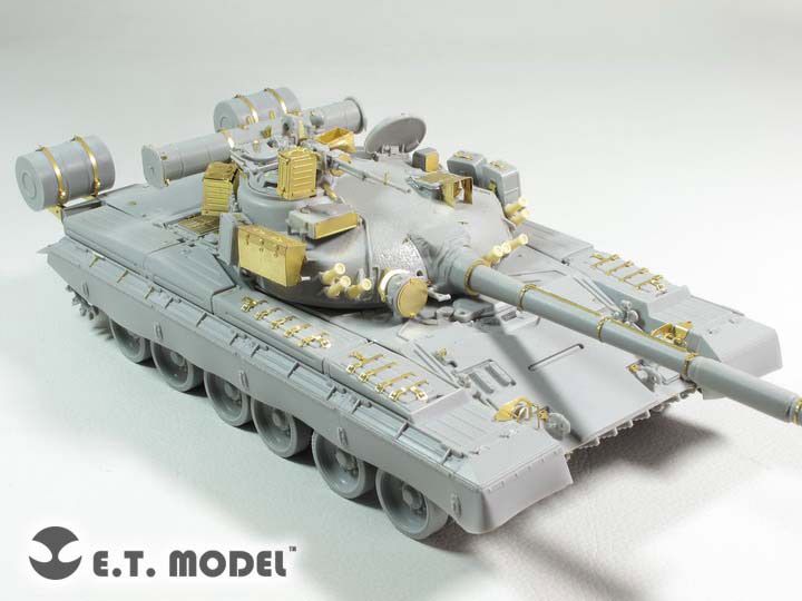 E.T.Model E35-212 Russian T-80B Main Battle Tank
