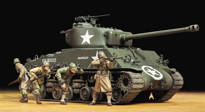 Tamiya 25175 M4A3E8 Sherman Easy Eight (with Figure 4pcs)