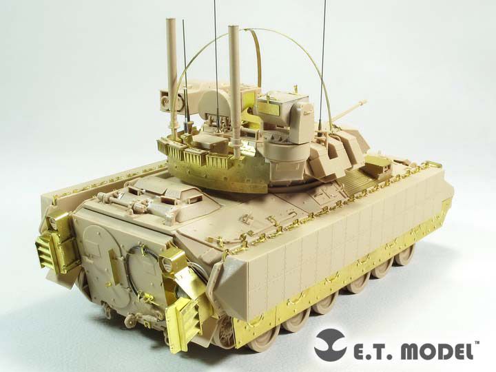 E.T.Model E35-219 M3A3 Bradley with Busk III IFV