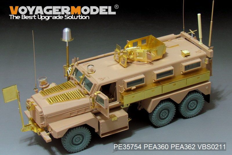 Voyager Model PE35754 US COUGAR 6X6 MRAP