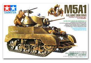 Tamiya 35313 U.S. Light Tank M5A1 Hedgehog Pursuit Operation Set