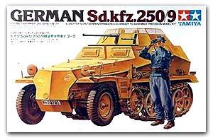 Tamiya 35115 German Sd.Kfz. 250/9
