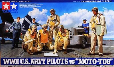 Tamiya 61107 US Navy Pilots with Moto Tug