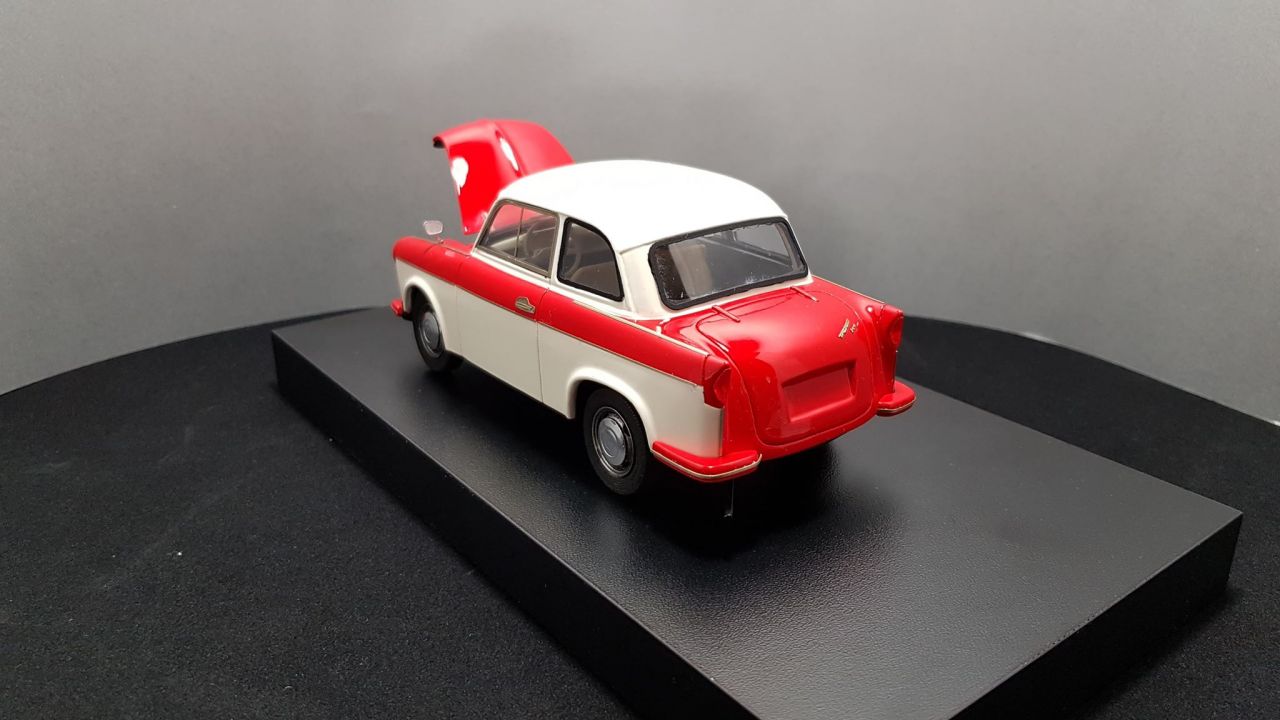 LLM Modell 24001 Trabant 600 LLM Modell 24001 Trabant 600