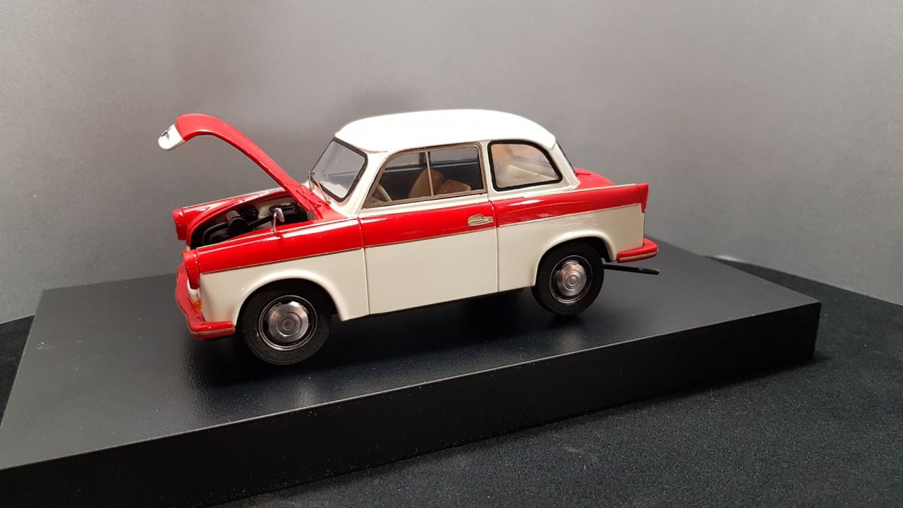 LLM Modell 24001 Trabant 600 LLM Modell 24001 Trabant 600