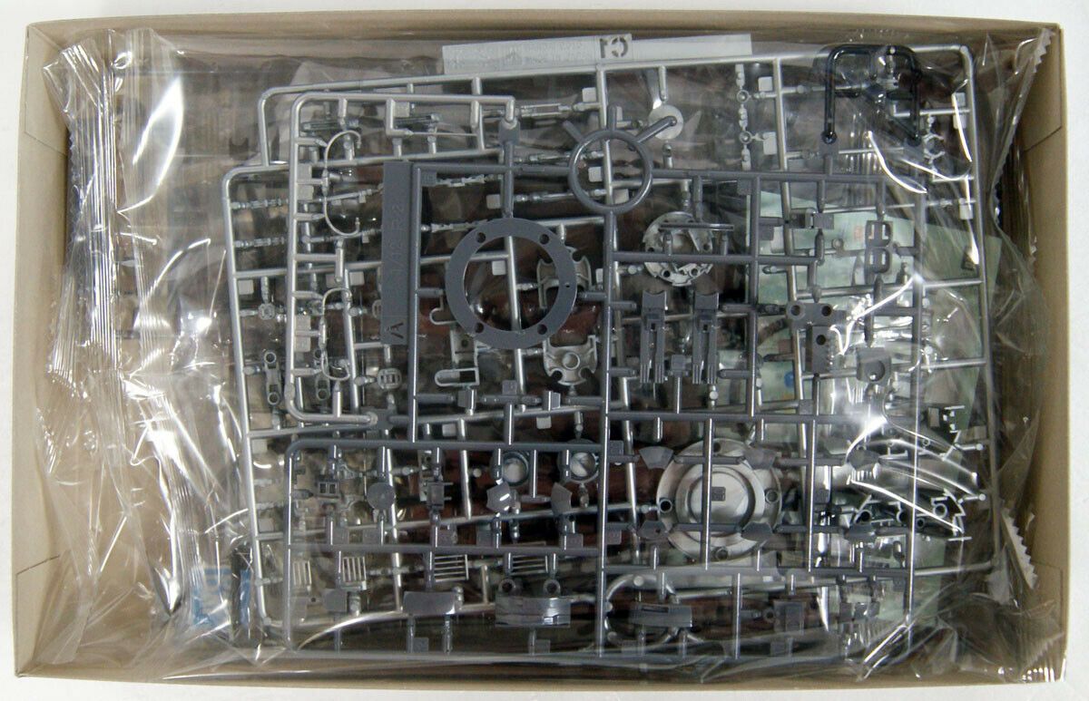 Bandai 2577108 R2-Q2 Bandai 2577108 R2-Q2