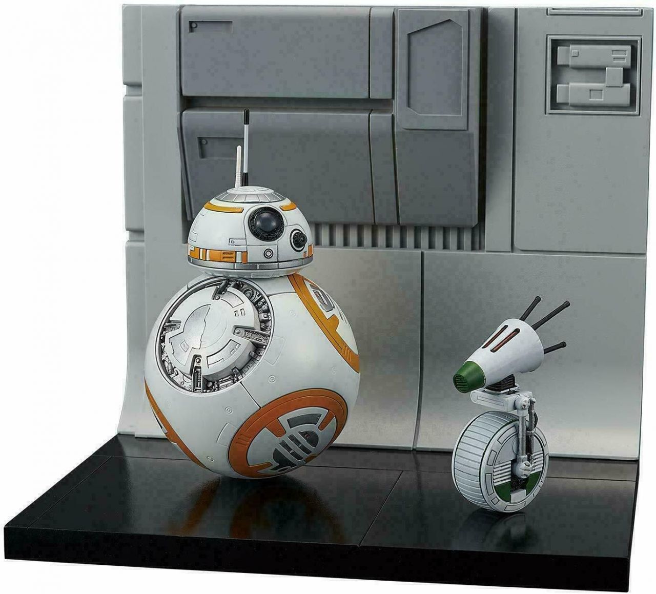 Bandai 5058226 BB-8&D-O Diorama Set (Star WarsThe Rise of Skywalker) Bandai 5058226 BB-8&D-O Diorama Set (Star WarsThe Rise of Skywalker)