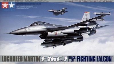 Tamiya 61098 Lockheed Martin F-16CJ Fighting Falcon