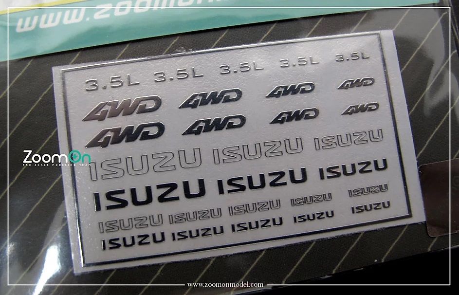 ZoomOn ZD037 Isuzu logo metal sticker