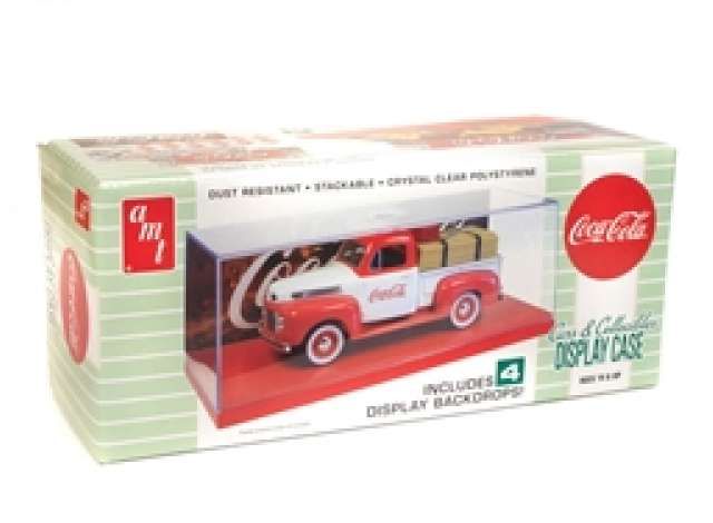 AMT 01199 Cars & Collectibles Display Case Coca-Cola