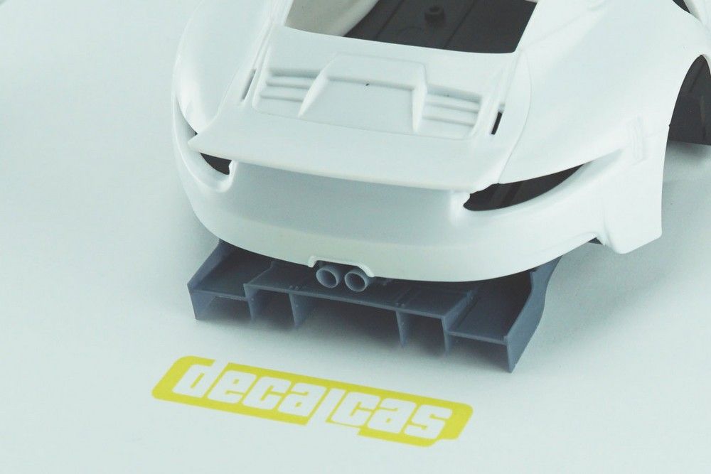 Decalcas PAR096 Detail up set for 1/24 scale models: Porsche 911 991 GT3 RSR - 2018 Decalcas PAR096 Detail up set for 1/24 scale models: Porsche 911 991 GT3 RSR - 2018