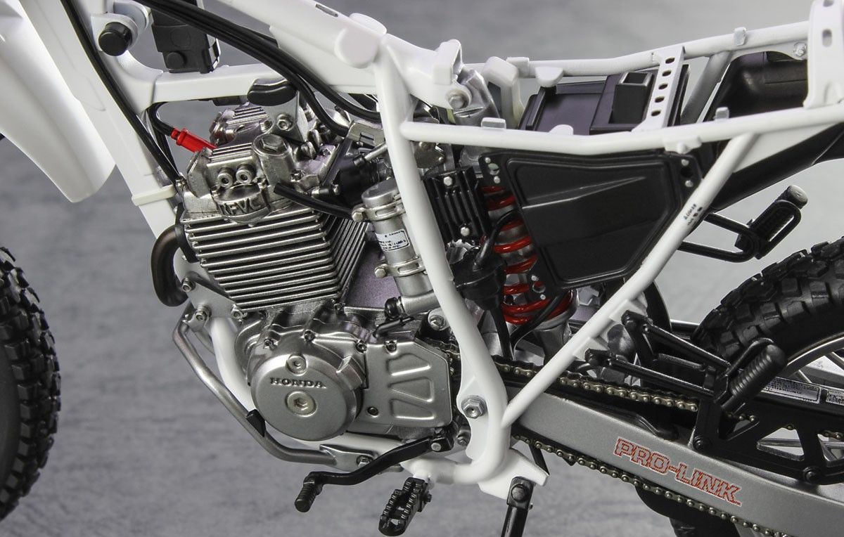 Hasegawa 21516 Honda XLR BAJA Hasegawa 21516 Honda XLR BAJA