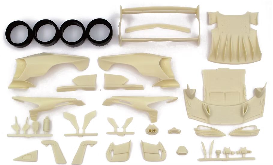 ZoomOn Z207 Senna GTR part set ZoomOn Z207 Senna GTR part set
