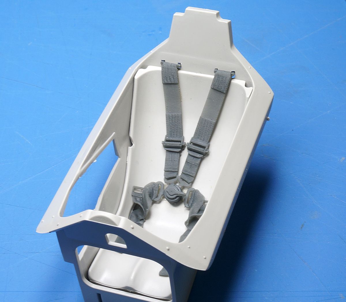 Fat Frog DE12103 MP4/4 Seatbelt for Beemax Fat Frog DE12103 MP4/4 Seatbelt for Beemax