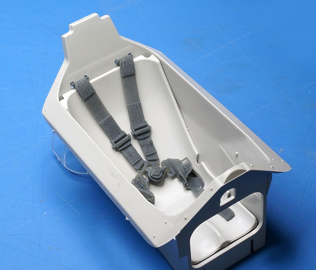 Fat Frog DE12103 MP4/4 Seatbelt for Beemax Fat Frog DE12103 MP4/4 Seatbelt for Beemax